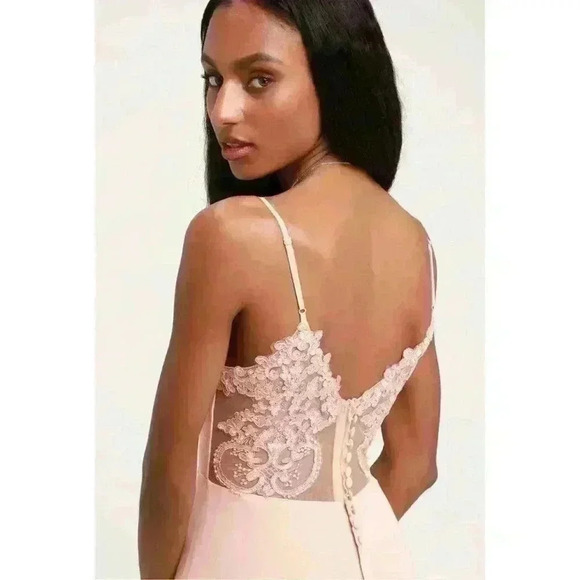 Lulu’s Romantic Ways Blush Pink Lace Button Back Maxi Dress M - Picture 3 of 9